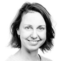 Ylona Van Driel