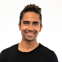 Alex R.