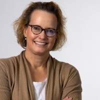 Inge Marinus