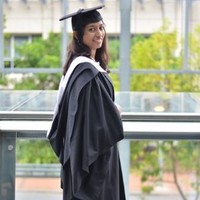Emali R