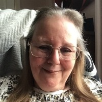Pauline Holmes