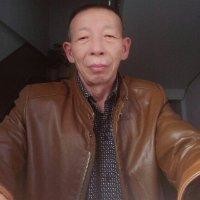 李中富