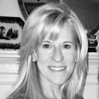 Leslie Lilly