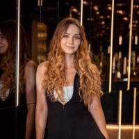 Uliana Komiakovych