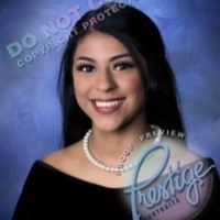 Jasmin Flores