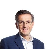 Anton Van Steenis