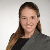 Dr. Laura Pütz