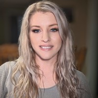 Cassandra Sells