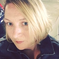 Janelle Farrar