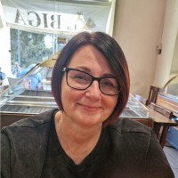 Beth Russell