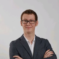 Julian Triet