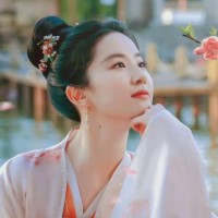 杨春丽