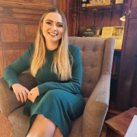 Kirsty Mills