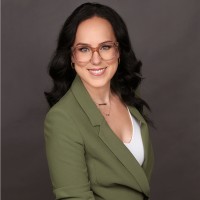 Holly Manderson