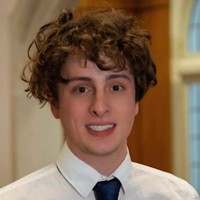 Zachary Holmes