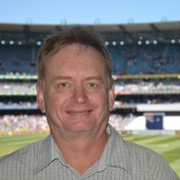 Bruce Pattinson