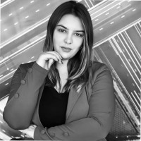 Victória Ciolin