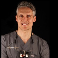 Dr. Christian Pintado