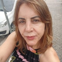 Celia Regina Schmidt