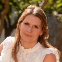 Dr. Kati Meister