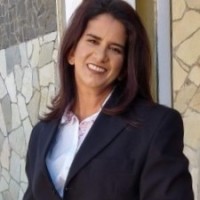 Elizabete Araujo