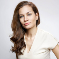 Linda Bozoradi