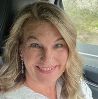 Traci Hanlon MN, RN,