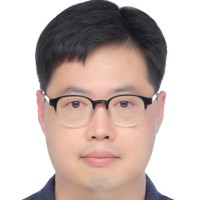 Dongah Kang
