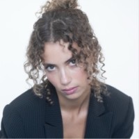 Amanda Do Valle