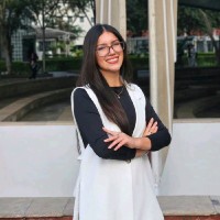 Carol Calderón