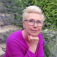 Mara Molnár