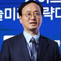 Kangho LEE