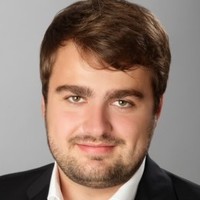 Nikolas Bruder