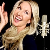 Kira Gurnée I Voice Overs and Spokesperson