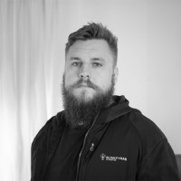 Niklas Persson