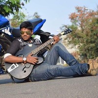 Vicky Vignesh