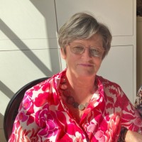 De Henau Jacqueline