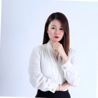 Selina Tan