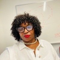 Shirley Rivers