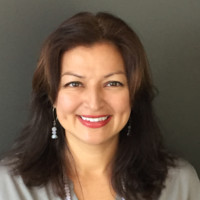 Martha Flores
