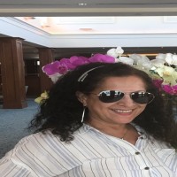 Deyanira (Yadi) Jones