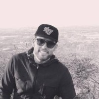 Taylor Davis, Mba