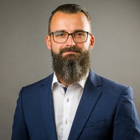 Michael Hellwig