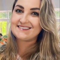 Vitória R W Andrade