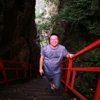 王旭东