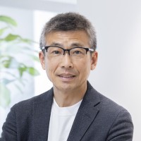 小西亘