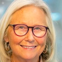Barb Helm