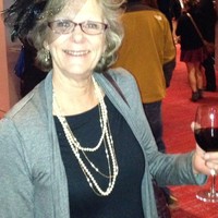 Liz Hallberg