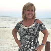 Shari Loochkartt