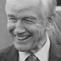 Derek Lewis